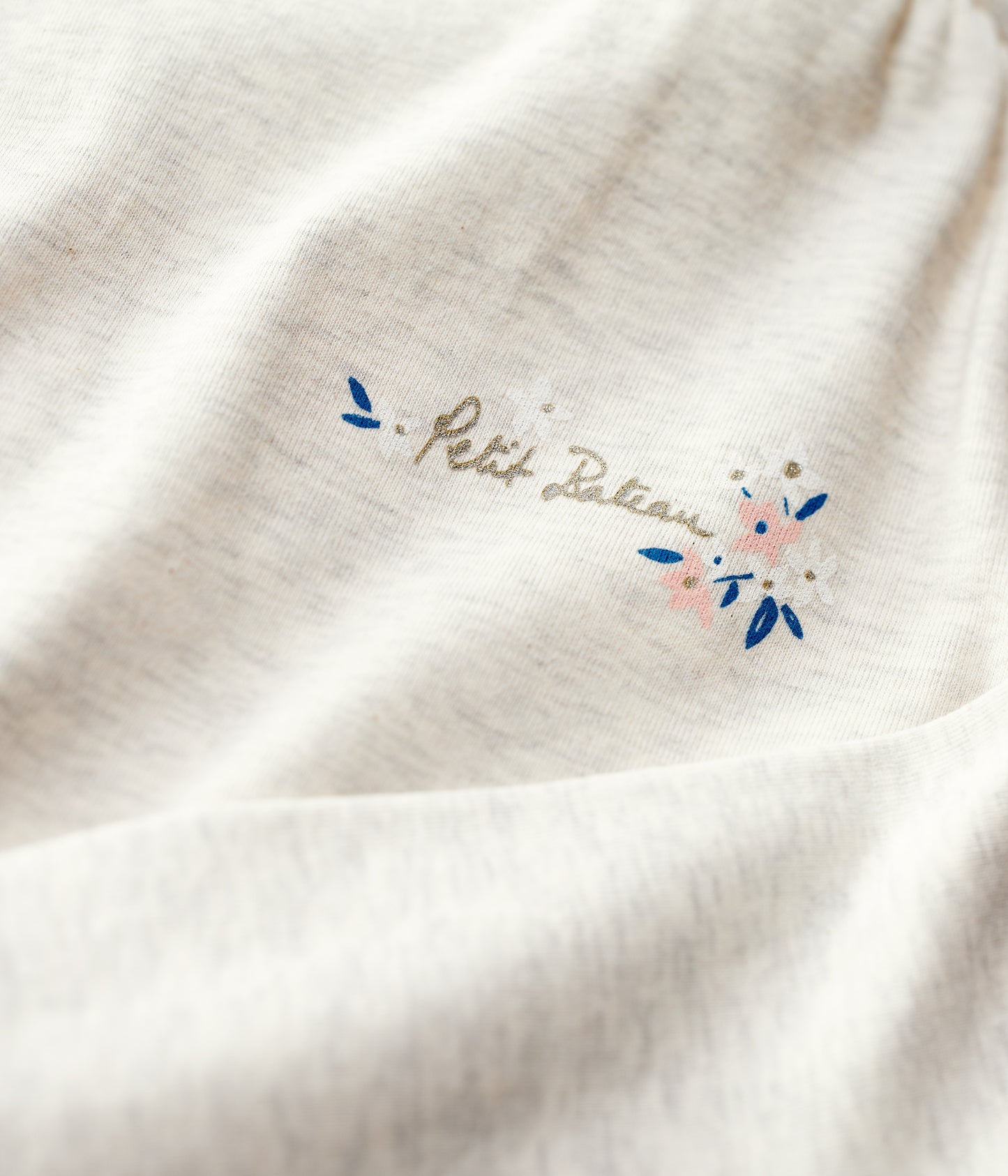 長袖Ｔシャツ