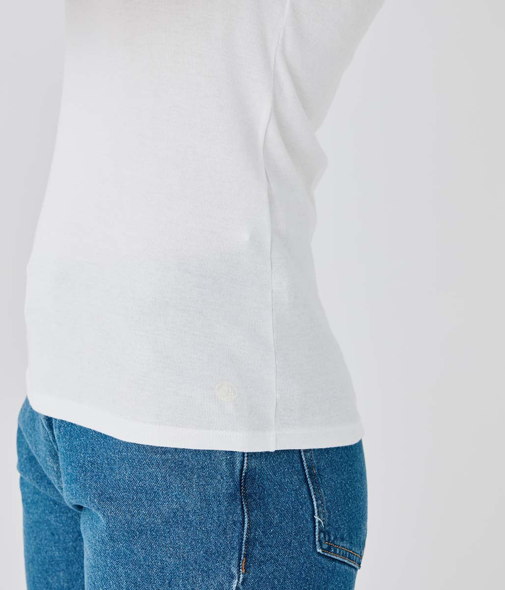 長袖タートルネック