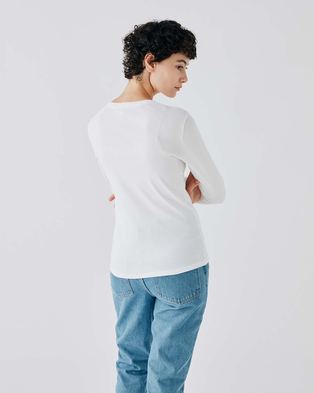 クルーネック長袖Ｔシャツ