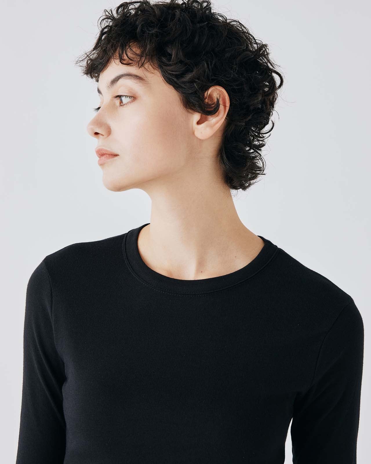 クルーネック長袖Ｔシャツ