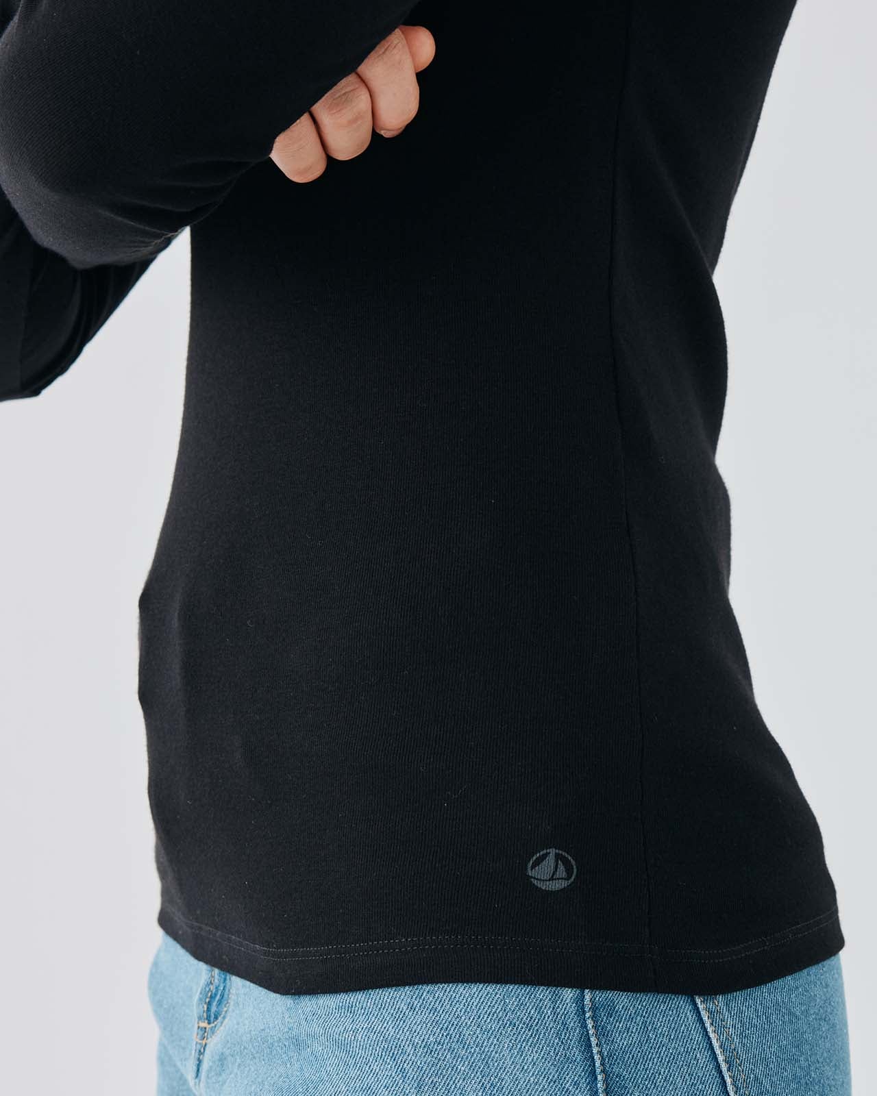 クルーネック長袖Ｔシャツ