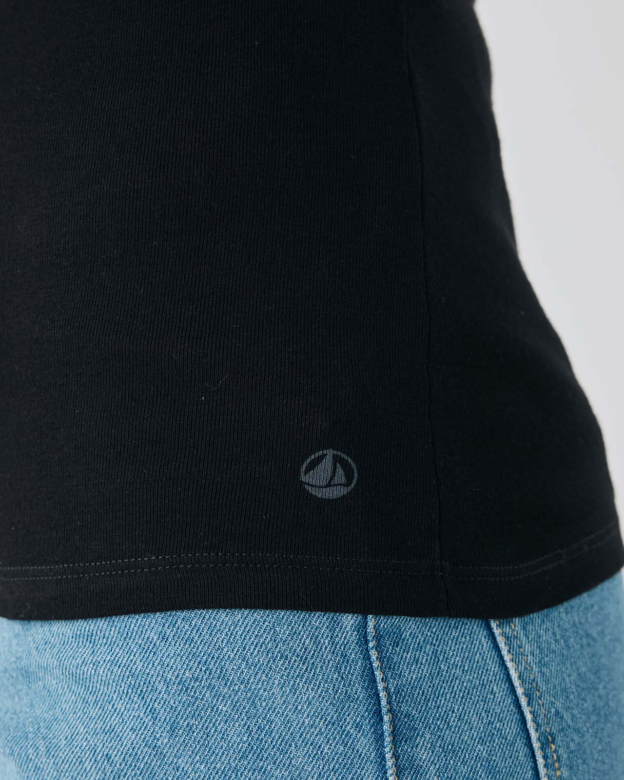 クルーネック長袖Ｔシャツ