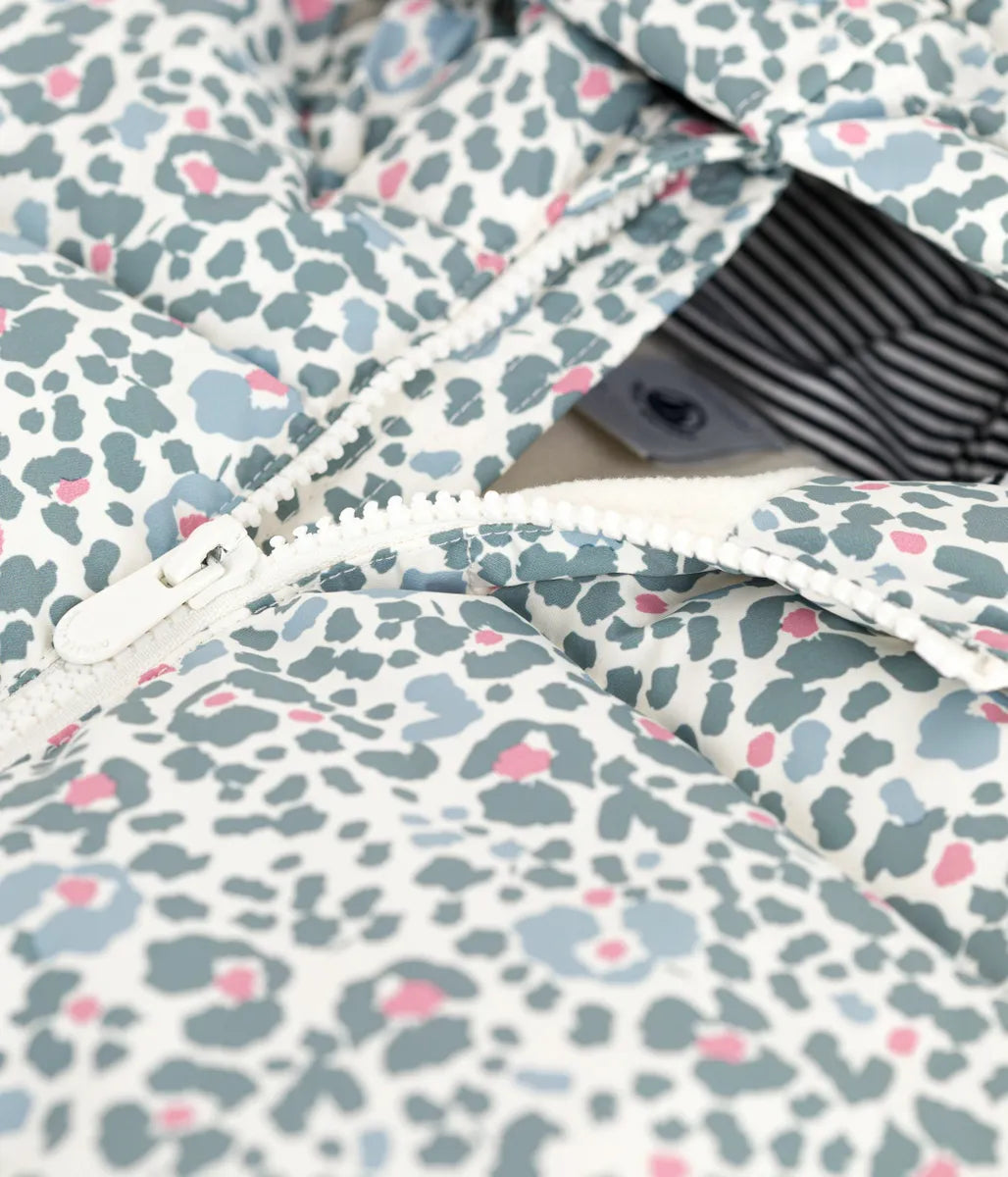 中綿入りフードジャケット